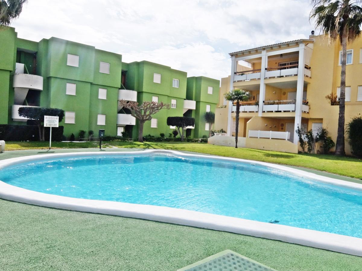 Los Juncos Apartamentos - Solo Familias Oliva Eksteriør bilde